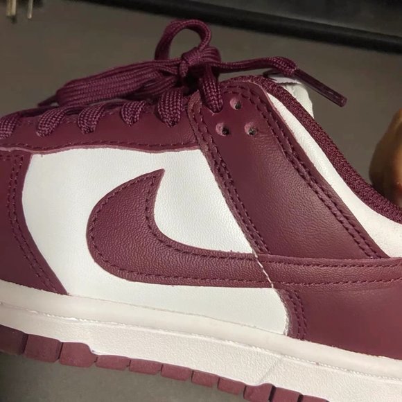 Nike Dunk Low Team Red - Picture 4 of 6